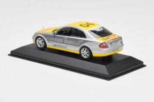 Mercedes E-Class W211 #4 Team ADAC Paris-Beijing 2006 Replacement Box Minichamps 1:43 B66962260-R Druckguss — Bild 3 von 4