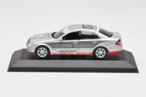 Mercedes E-Class W211 #7 Team AutoBild Paris-Beijing 2006 Replacement Box Minichamps 1:43 MB001 Druckguss