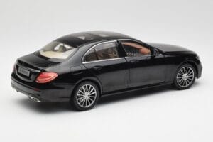 Mercedes E-Class W213 Obsidian Schwarz iScale 1:18 B66960380 Druckguss — Bild 3 von 8