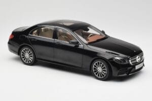 Mercedes E-Class W213 Obsidian Schwarz iScale 1:18 B66960380 Druckguss — Bild 6 von 8