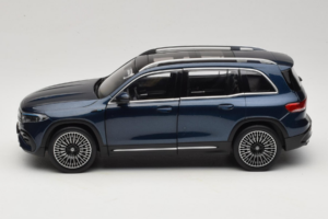 Mercedes EQB Blau NZG 1:18 B66961280 Druckguss — Bild 4 von 8