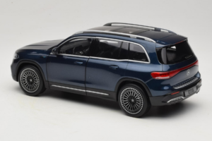 Mercedes EQB Blau NZG 1:18 B66961280 Druckguss — Bild 7 von 8