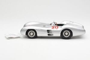 Mercedes W196 Streamliner #20 K. Kling French GP 1954 CMC 1:18 M-128B Druckguss — Bild 3 von 6