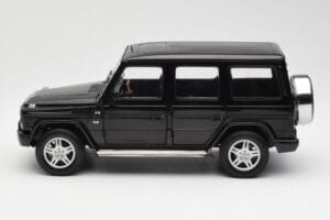 Mercedes G 500 W463 Schwarz Dealer Edition AUTOart 1:18 B66962143 Druckguss — Bild 4 von 8