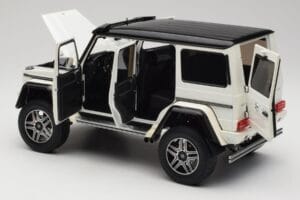 Mercedes G 63 AMG 4x4 Squared Polar White Almost Real 1:18 820203 Druckguss — Bild 5 von 8