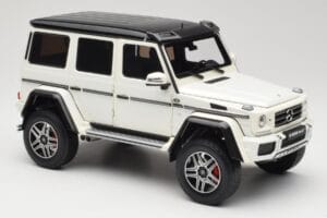 Mercedes G 63 AMG 4x4 Squared Polar White Almost Real 1:18 820203 Druckguss — Bild 6 von 8