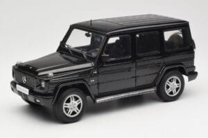 Mercedes G-Class G 500 W463 Smaragd Black Metallic AUTOart 1:18 76101 Druckguss