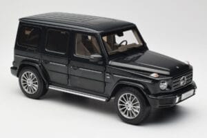 Mercedes G-Class G500 W463A Emerald Green Minichamps 1:18 B66960810 Druckguss — Bild 6 von 8