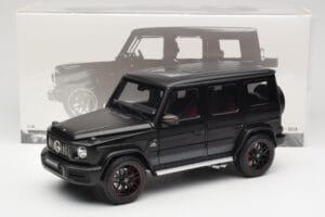 Mercedes G-Class G63 AMG W463A Matt Black Minichamps 1:18 110037064 Druckguss — Bild 8 von 8