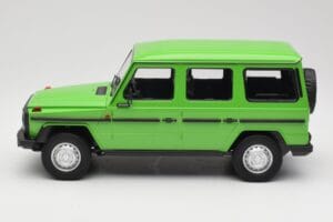 Mercedes G-Class W460 LWB Grün Minichamps 1:18 155038101 Druckguss — Bild 3 von 6