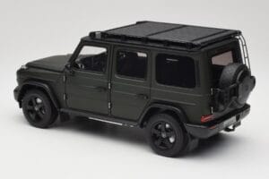 Mercedes G-Class W465 Olivgrün Norev 1:18 B66960662 Druckguss — Bild 7 von 8