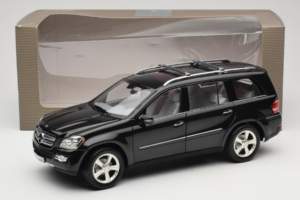 Mercedes GL X164 Period Brown Minichamps 1:18 B66962336 Druckguss — Bild 8 von 8