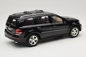 Mercedes GL X164 Tanzanite Blue Minichamps 1:18 B66962335 Druckguss — Bild 3 von 8