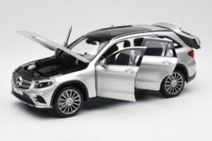 Mercedes GLC X253 Iridium Silber Norev 1:18 B66960363 Druckguss — Bild 2 von 8