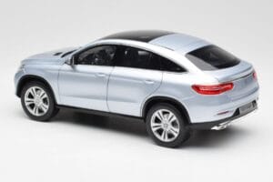 Mercedes GLE Coupe C292 Diamond Silber Norev 1:18 B66960358 Druckguss — Bild 7 von 8