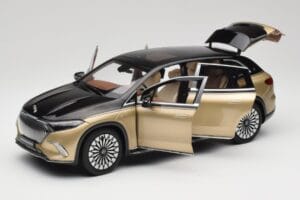Mercedes Maybach EQS 680 V297 Beige NZG 1:18 B66960592 Druckguss — Bild 2 von 8