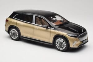 Mercedes Maybach EQS 680 V297 Beige NZG 1:18 B66960592 Druckguss — Bild 6 von 8