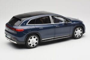 Mercedes Maybach EQS 680 V297 Dunkelblau NZG 1:18 B66960593 Druckguss — Bild 3 von 8