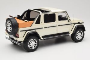 Mercedes Maybach G650 Landaulet W463 Weiß Schuco 1:18 450017800 Druckguss — Bild 2 von 6