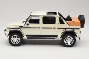 Mercedes Maybach G650 Landaulet W463 Weiß Schuco 1:18 450017800 Druckguss — Bild 3 von 6