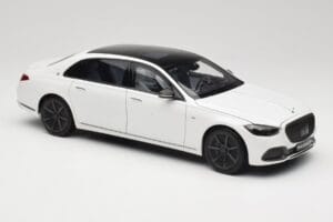 Mercedes Maybach S 680 X223 Diamond White Norev 1:18 B66960666 Druckguss — Bild 6 von 8