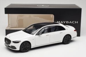 Mercedes Maybach S 680 X223 Diamond White Norev 1:18 B66960666 Druckguss — Bild 8 von 8