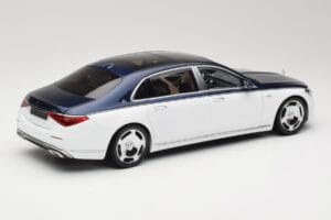 Mercedes Maybach S-Class Z223 Nautical Blue Diamond White Almost Real 1:18 820126 Druckguss — Bild 3 von 8