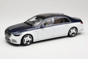 Mercedes Maybach S-Class Z223 Nautical Blue Diamond White Almost Real 1:18 820126 Druckguss