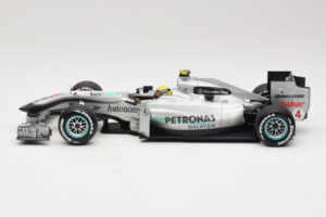 Mercedes MGP W01 #4 N. Rosberg Mercedes GP 2010 Minichamps 1:18 110100004 Druckguss — Bild 3 von 7
