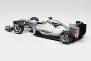 Mercedes MGP W01 #4 N. Rosberg Mercedes GP 2010 Minichamps 1:18 110100004 Druckguss — Bild 5 von 7