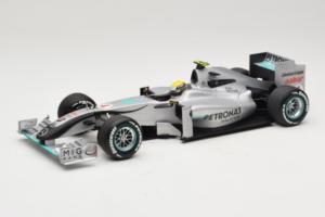 Mercedes MGP W01 #4 N. Rosberg Mercedes GP Showcar 2010 Minichamps 1:18 150100074 Druckguss