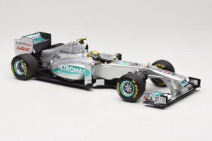 Mercedes MGP W02 #8 N. Rosberg Mercedes GP 2011 Minichamps 1:18 110110008 Druckguss — Bild 4 von 7