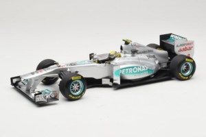 Mercedes MGP W02 #8 N. Rosberg Mercedes GP 2011 Minichamps 1:18 110110008 Druckguss