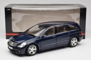 Mercedes R-Class W251 Tanzanit Blau Minichamps 1:18 150034600 Druckguss — Bild 8 von 8