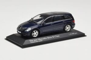Mercedes R-Class W251 Tanzanite Blue Minichamps 1:43 B66962215 Druckguss — Bild 2 von 4