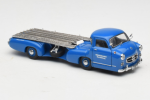 Mercedes Renntransporter Blue Wonder CMC 1:43 M-036K Druckguss — Bild 6 von 8