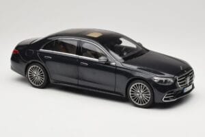 Mercedes S-Class W223 AMG Line Anthracite Blue Norev 1:18 183800 Druckguss — Bild 6 von 8