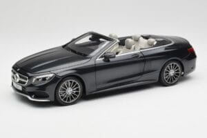 Mercedes S-Class Cabriolet A217 Magnetite Schwarz Metallic Norev 1:18 B66960354 Druckguss