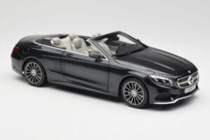Mercedes S-Class Cabriolet A217 Magnetite Schwarz Metallic Norev 1:18 B66960354 Druckguss — Bild 6 von 8