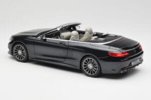 Mercedes S-Class Cabriolet A217 Magnetite Schwarz Metallic Norev 1:18 B66960354 Druckguss — Bild 7 von 8