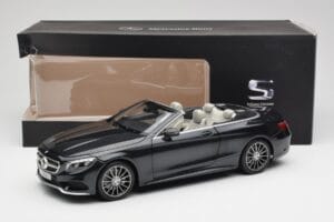 Mercedes S-Class Cabriolet A217 Magnetite Schwarz Metallic Norev 1:18 B66960354 Druckguss — Bild 8 von 8