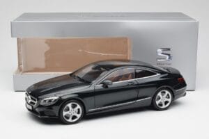 Mercedes S-Class Coupe C217 Smaragd Grün Metallic Norev 1:18 B66961244 Druckguss — Bild 8 von 8