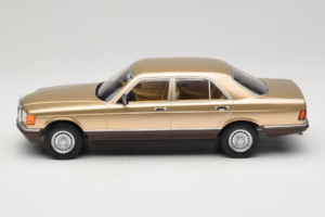 Mercedes S-Class W126 Metallic Beige MCG 1:18 MCG18548 Druckguss — Bild 3 von 6
