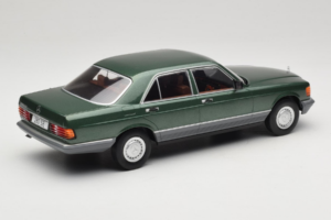 Mercedes S-Class W126 Metallic Green MCG 1:18 MCG18549 Druckguss — Bild 2 von 6
