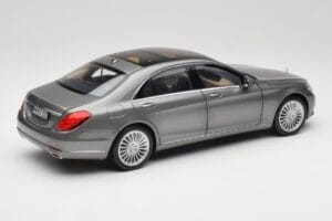 Mercedes S-Class W222 Grey Metallic Norev 1:18 183481 Druckguss — Bild 3 von 8
