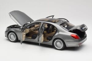Mercedes S-Class W222 Grey Metallic Norev 1:18 183481 Druckguss — Bild 5 von 8