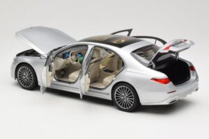 Mercedes S-Class W223 AMG Line Brilliant Silver Norev 1:18 183805 Druckguss — Bild 5 von 8