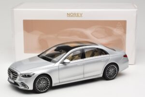 Mercedes S-Class W223 AMG Line Brilliant Silver Norev 1:18 183805 Druckguss — Bild 8 von 8