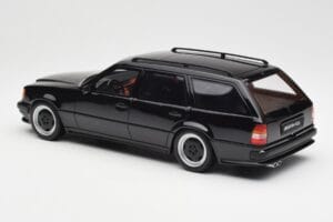 Mercedes 300 TE AMG S124 Schwarz Otto 1:18 OT147 Resin — Bild 5 von 6