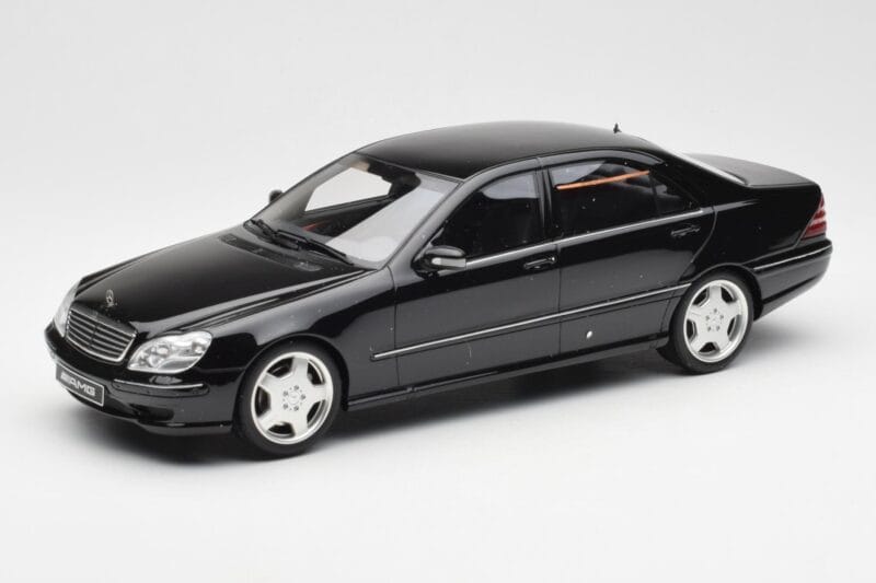 Mercedes AMG S55 W220 Schwarz Otto 1:18 OT832 Resin
